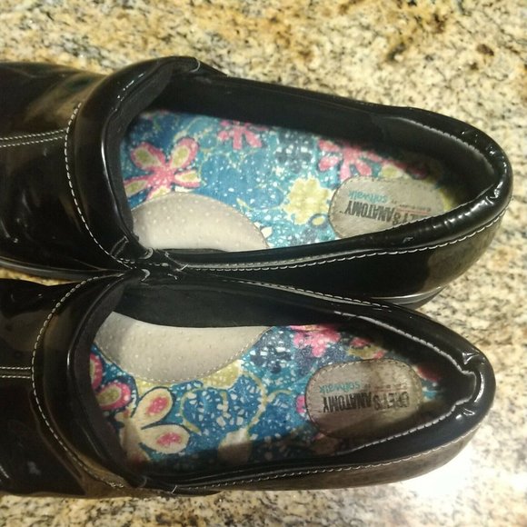 Grey's Anatomy Womens Size 10.5M Patent Black Non Slip Nursing Clogs by Softwalk - Picture 9 of 12